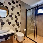 Hotel Avilia 3*