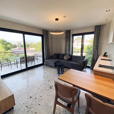 Avilia Hotel 3*