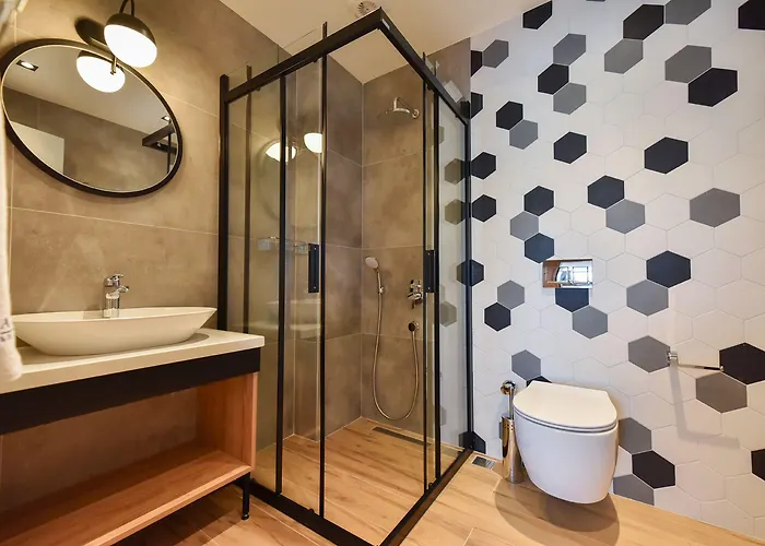 Avilia Hotel 3*